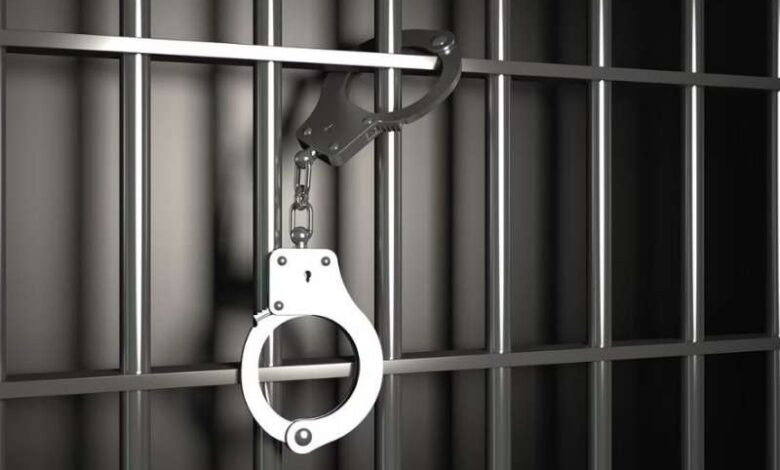 arrest4 2