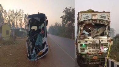 Fierce collision between school bus and truck in Kondagaon 3