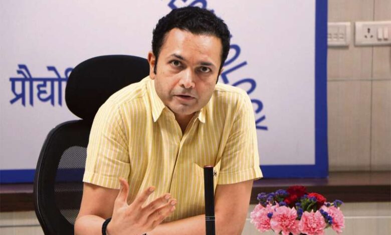 Madhya Pradesh cadre IAS officer Akash Tripathi 2