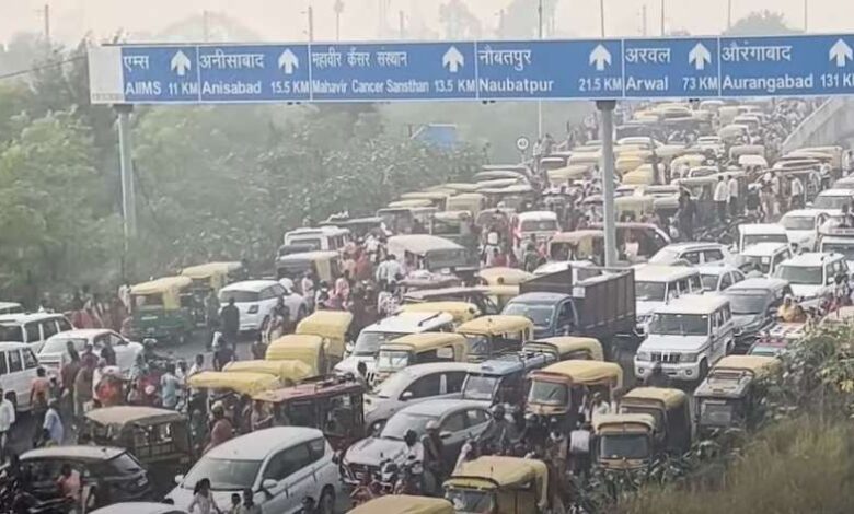 TRAFFIC 1 1