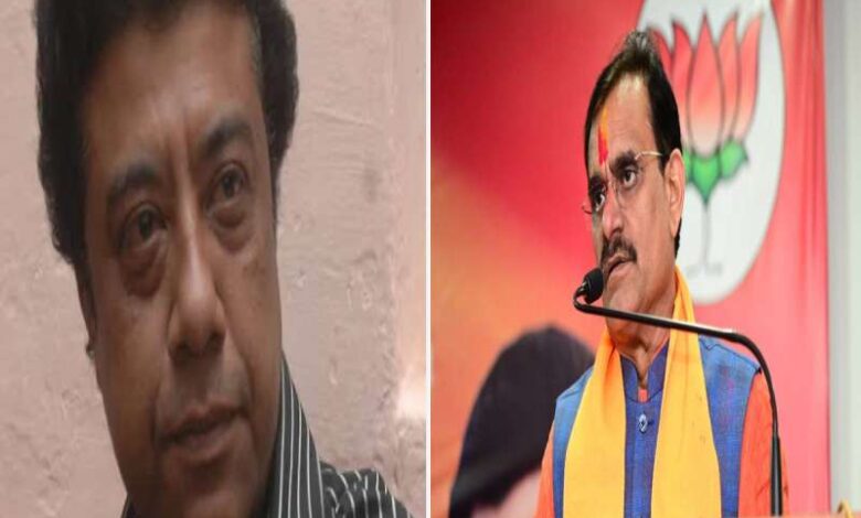 Vishnudutt Sharma paying tribute to Alok Chatterjee 2